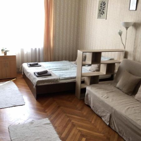 Cozy Flat At Stadionok M Station ブダペスト エクステリア 写真