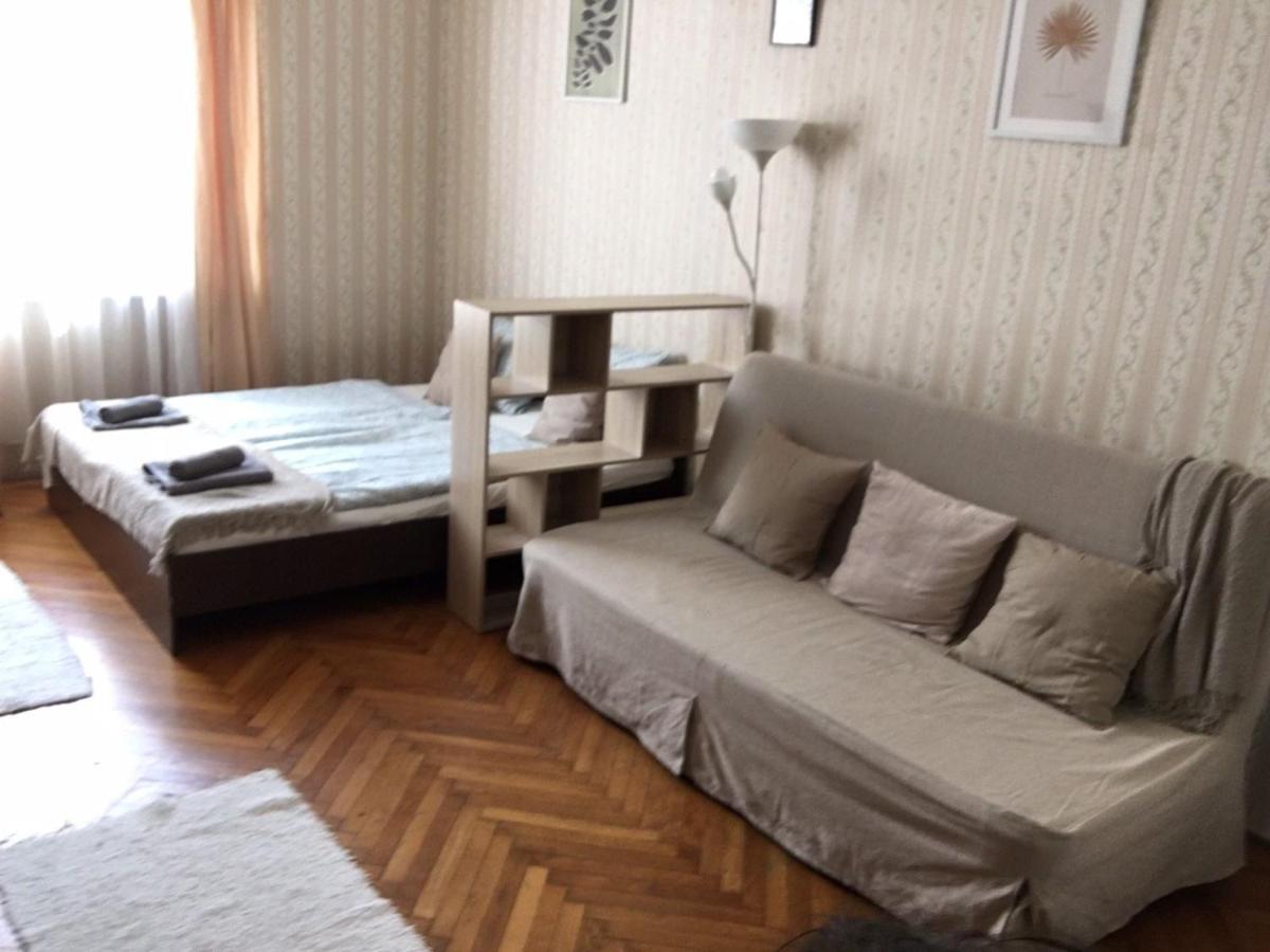Cozy Flat At Stadionok M Station ブダペスト エクステリア 写真